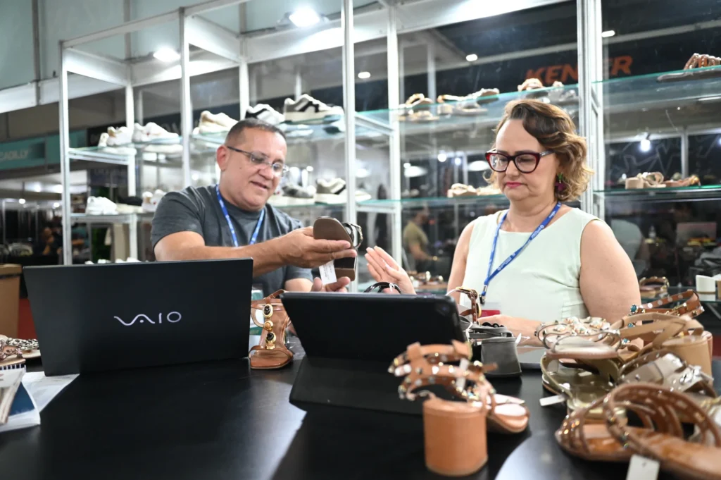 Goiás explode em criatividade: melhor março da série histórica em abertura de micro e pequenas empresas